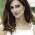 ทาชา เดอ วาสคอนเซลอส (Tasha de Vasconcelos)