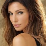 ทีน่า คาสเซียนี (Tina Casciani)