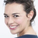 ทินารี แวน ไวค์-ลูทส์ (Tinarie Van Wyk-Loots)