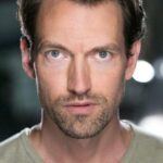 ทอม เฟรเดอริก (Tom Frederic)