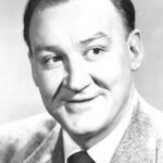 ทอม ทัลลี่ (Tom Tully)