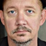 ทอม วูด (Tom Wood)