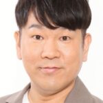 โทชิฟูมิ ฟูจิโมโตะ (Toshifumi Fujimoto)