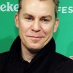 ทราวิส ไฟน์ (Travis Fine)