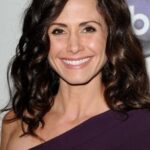 วาเลรี ครูซ (Valerie Cruz)