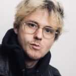 วิทเมอร์ โทมัส (Whitmer Thomas)