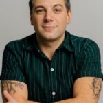 แอรอน แฮร์ริส (Aaron Harris)