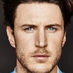 แอรอน จาคูเบนโก (Aaron Jakubenko)