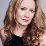 อแมนดา ดักจ์ (Amanda Douge)