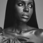 แอนนา ดิอ็อป (Anna Diop)