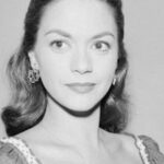 แอนนา นาวาร์โร (Anna Navarro)