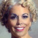 แอนน์ เกย์บิส (Anne Gaybis)