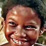 เบลล่า แรนเดิลส์ (Bella Randles)