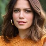 เบธานี จอย เลนซ์ (Bethany Joy Lenz)