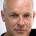 ไบรอัน อีโน (Brian Eno)