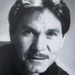 คริสโตเฟอร์ สโตน (Christopher Stone)