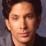 ไคลด์ เฮย์ส (Clyde Hayes)