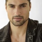 ดาเรียน มาร์ติน (Darien Martin)