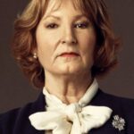 เดโบราห์ ฟินด์เลย์ (Deborah Findlay)