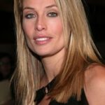 เฟรเดอริก ฟาน เดอร์ วอล (Frederique van der Wal)