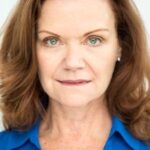 จิลเลียน บาร์เบอร์ (Gillian Barber)