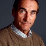 เจมส์ บี. ซิกคิง (James B. Sikking)