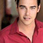 โจนาธาน เทรนท์ (Jonathon Trent)