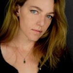 เคอร์รี่ คาฮิลล์ (Kerry Cahill)