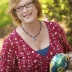 เคอร์รี่ นูนัน (Kerry Noonan)