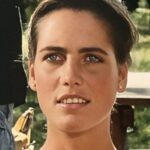 เคิร์สเตน เบเกอร์ (Kirsten Baker)