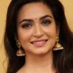 กริติ คาร์บันดา (Kriti Kharbanda)