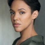 ลิลลี่ เฟรเซอร์ (Lily Frazer)