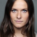 ลิลลี่ ไนท์ (Lily Knight)