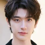 หลินยี่ (Lin Yi)