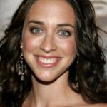 ลินด์เซย์ คริสตัล (Lindsay Crystal)