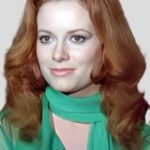 ลูเซียน่า ปาลุซซี่ (Luciana Paluzzi)