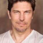 ไมเคิล ทรูคโค (Michael Trucco)
