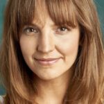 นาตาลี เดวีน ริสคัส (Natalie Devine Riskas)