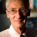 โรแลนด์ กริฟฟิธส์ (Roland Griffiths)