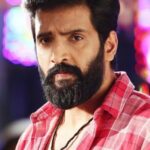 สันธานัม (Santhanam)