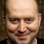 เซอร์เกย์ บูรูนอฟ (Sergey Burunov)