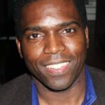 ชาวาร์ รอสส์ (Shavar Ross)