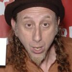 สจ๊วร์ต ชาร์โน (Stuart Charno)