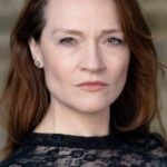 ทีน่า บาร์นส์ (Tina Barnes)