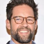 ท็อดด์ กรินเนลล์ (Todd Grinnell)