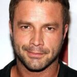 โทนี่ ชีน่า (Tony Schiena)