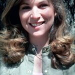 เทรซี่ ซาเวจ (Tracie Savage)