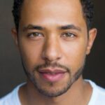 อุคเวลี โรช (Ukweli Roach)