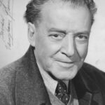 วอห์น กลาเซอร์ (Vaughan Glaser)