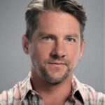 แซคคารี ไนท์ตัน (Zachary Knighton)